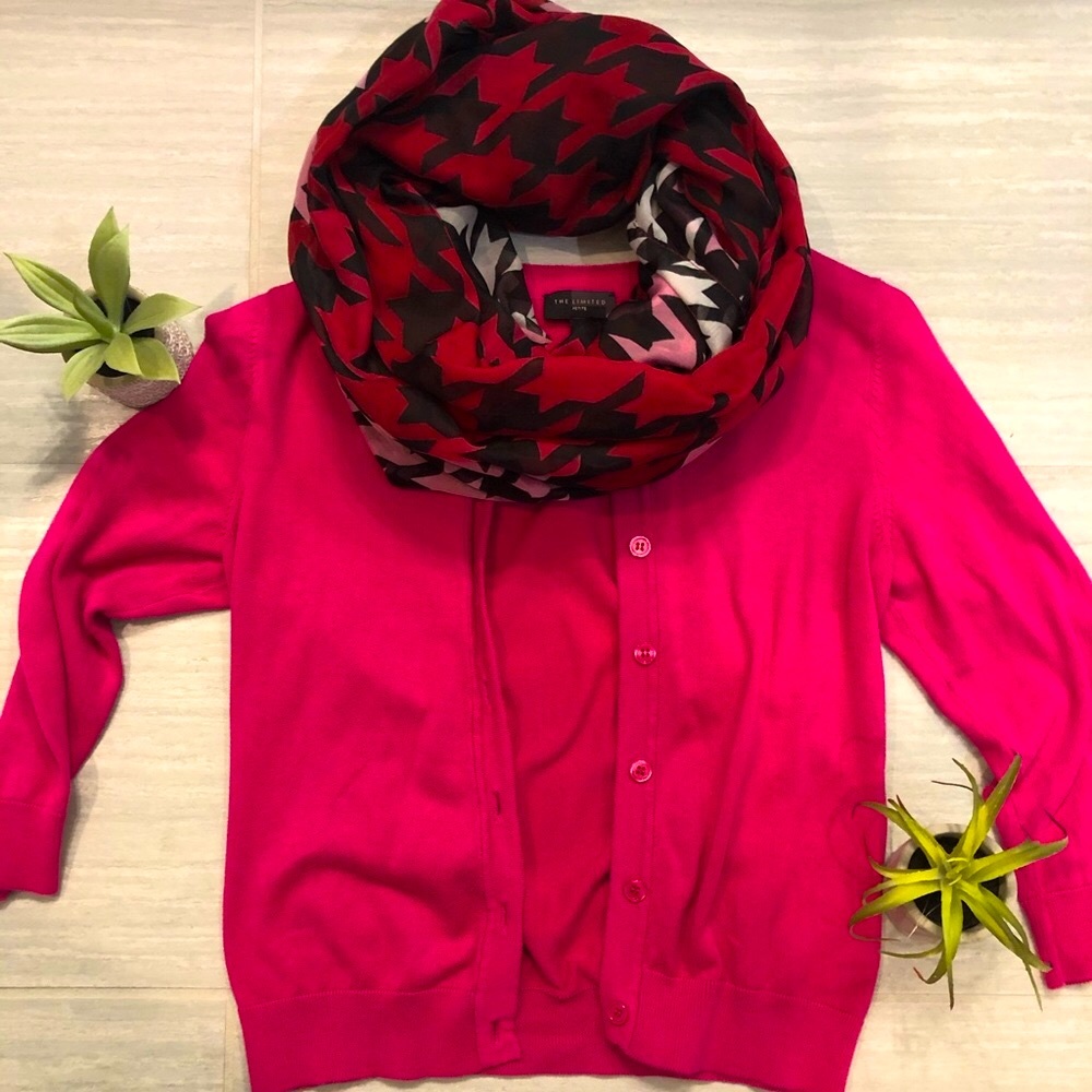 The limited xs petite Fuschia cardigan